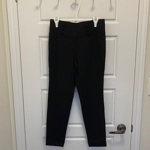Leggings Bundle 4 pairs (includes a pair of Lululemon & Puma)
